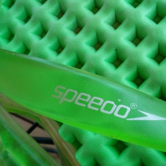 Speedo XL Sandals - Picture 4 of 4